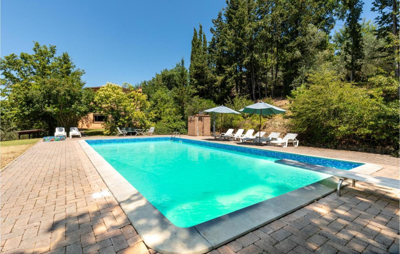 Nice Home In San Giustino Pg Kültér fotó